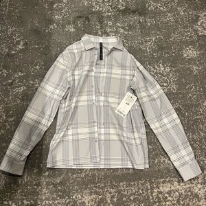Men’s lululemon shirt